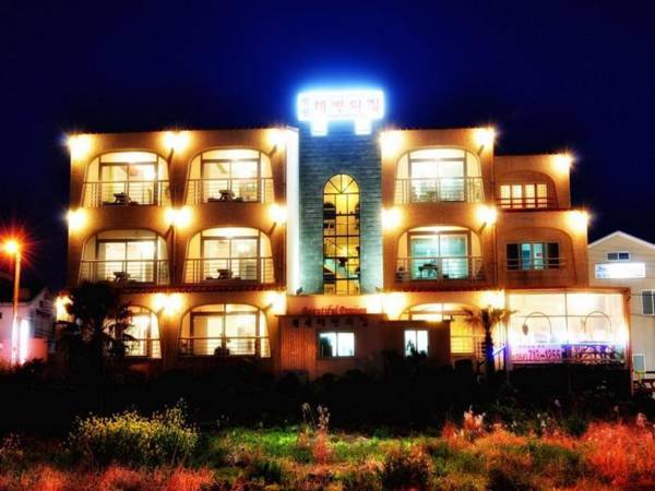 Beach House Jeju Pension