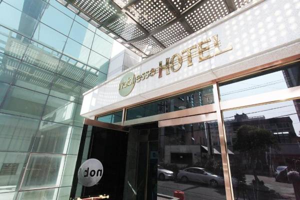 Noblesse Hotel