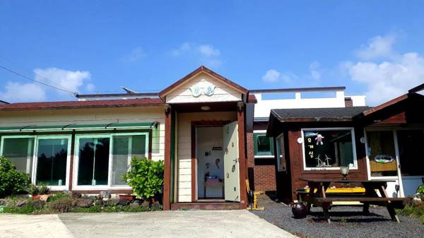 Nolmeong Swimeong Goleumeong Pension