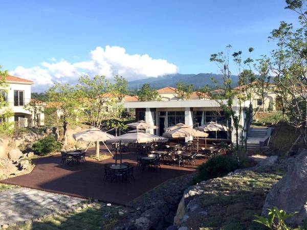 Camphortree Hotel and Resort