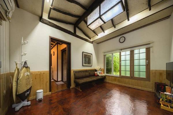 Jeju Supgol dokchae Pension