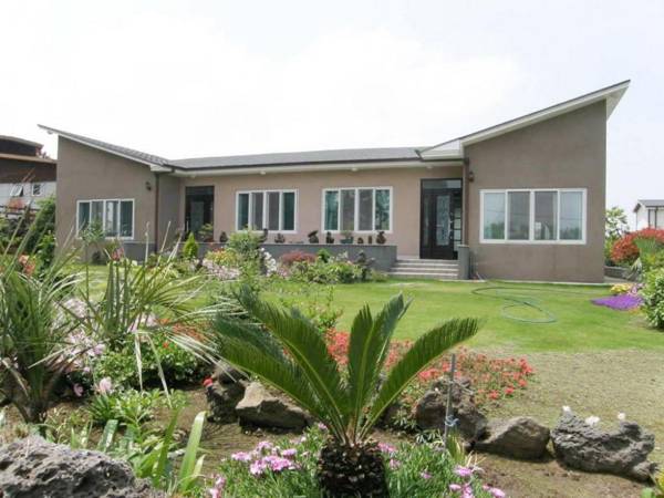 Jeju Gumsan Pension