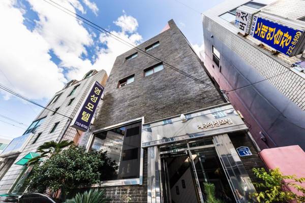 Jeju Yeongsung Motel