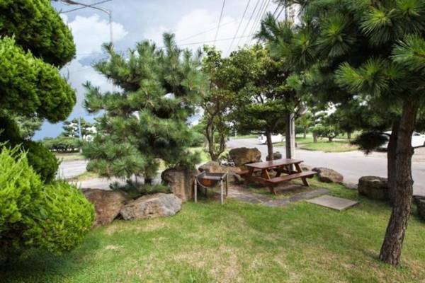 Jeju Badagasuimteo Pension