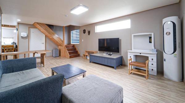 Seogwipo Haemil dokchae Pension