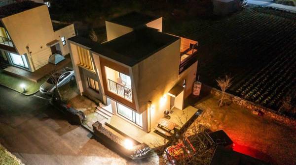 MAISON de JIAN아름다운 야외자쿠지 숙소 메종드지안