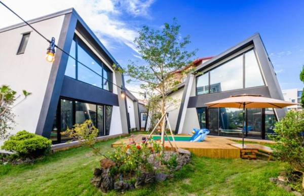 Jeju Ugichani Pension