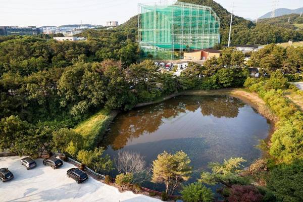 Dongbusan Spa Hotel
