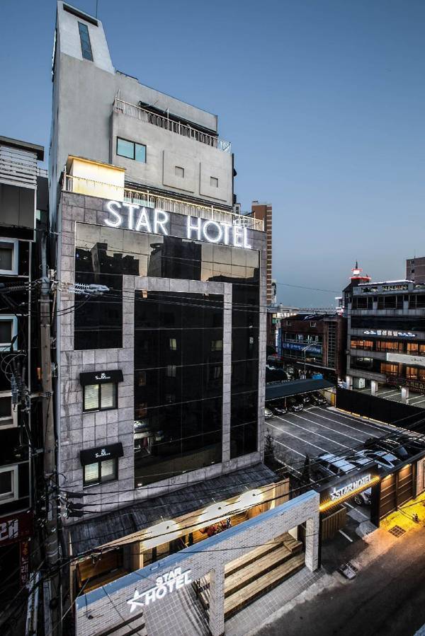 Star Hotel