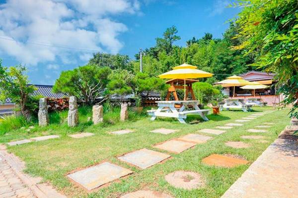 Gyeongju Namsan Hanok