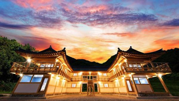 Gyeongju Arayard Hanok Pension