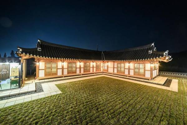 Gyeongju Wonhwaru