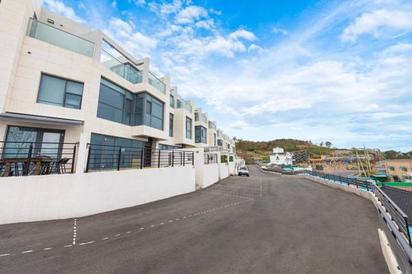 Gyeongju Ive Poolvilla Ba