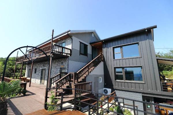 Gyeongju Happy Dream Pension