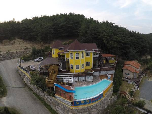 Gyeongju Noran Byul Pension