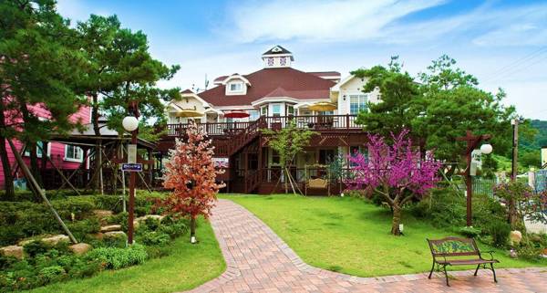 Gyeongju Eurovil Pension