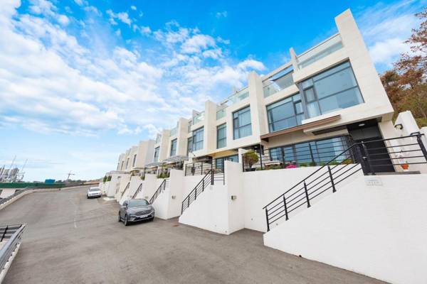 Gyeongju Ive Poolvilla Ma