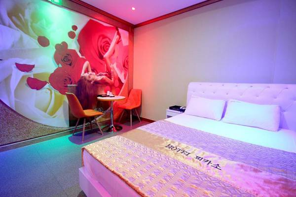 Gwangju Cheomdan Picasso