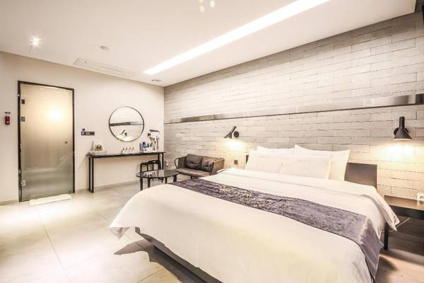 Gwangju Cheomdan W Self check-in Motel