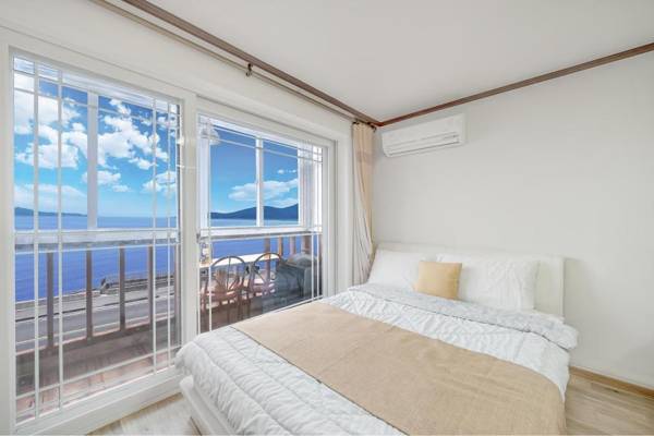 Ganghwa Haeeorem Pension