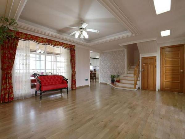 Ganghwa-do Ganghwa Pension Band (Dokchae)