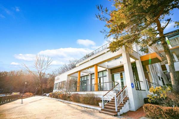 Ganghwa Cafe Pension Amote