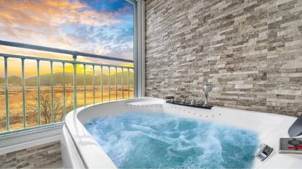 Ganghwa Ecopension&Glamping