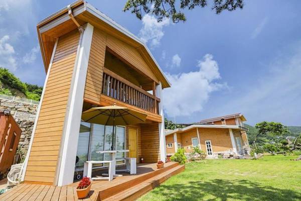 Ganghwado Gold View Pension