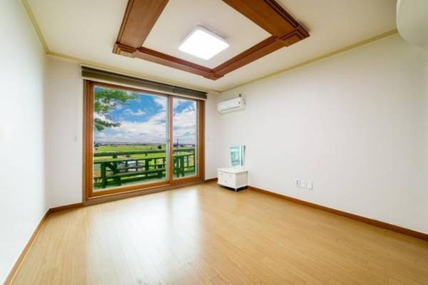 Ganghwado Badanori Pension