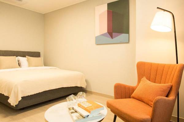 CELEBSTAY SONGDO HALLA WESTERN PARK