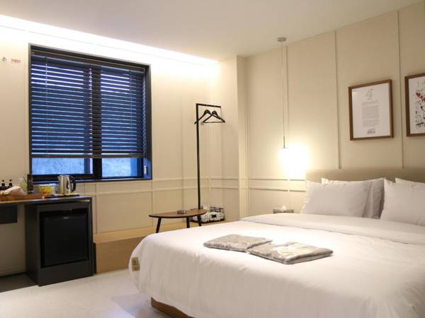 Changwon Brown dot Hotel Palyong