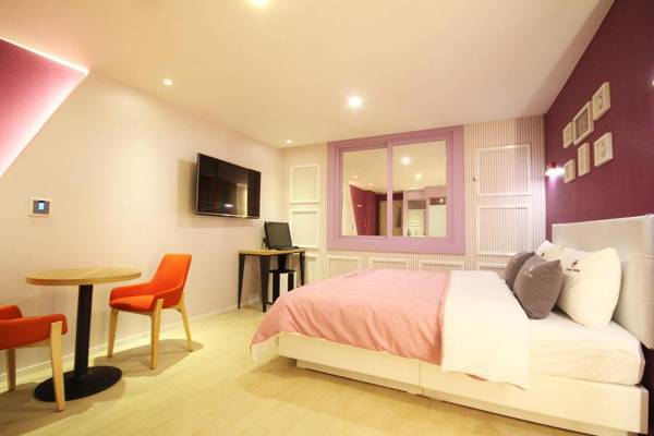 Changwon Sangnam-dong Charlie's