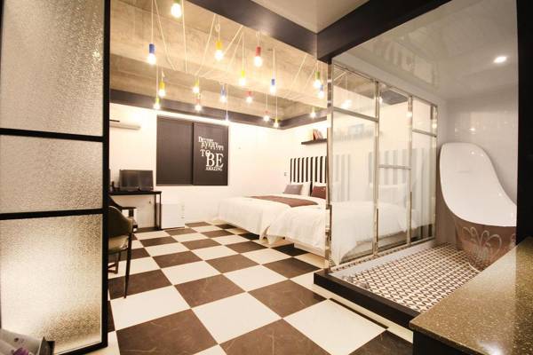 Changwon Sangnam-dong Charlie's