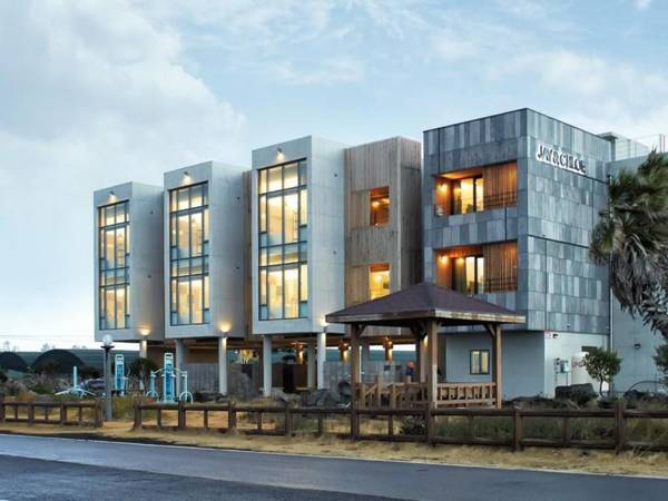 Jay and Chloe Pension