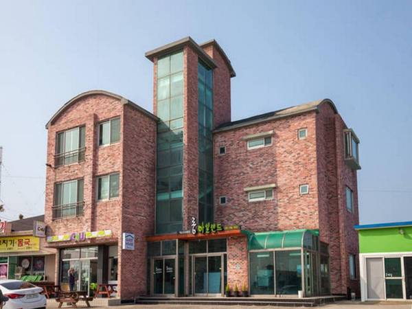 Long Island Guesthouse