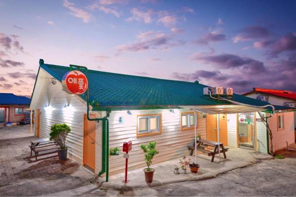 Gangneung Apple Pension