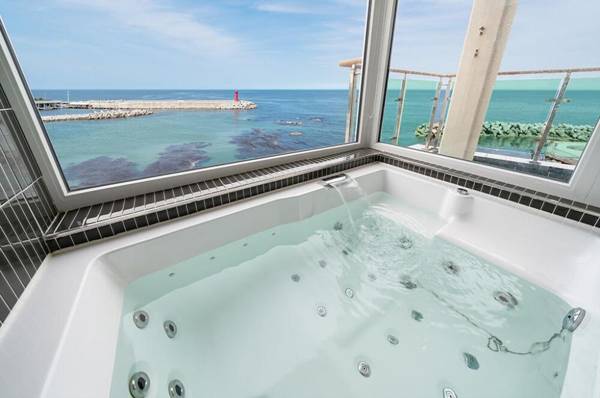 Gangneung Gugu Spa Pension