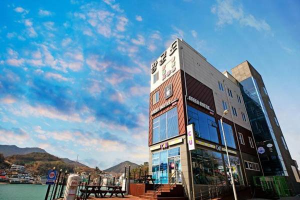 Yeosu Janggundo Island Pension