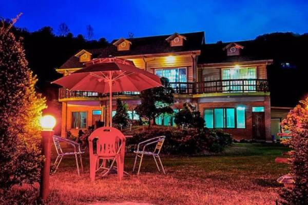 Pocheon Shine Hill Pension