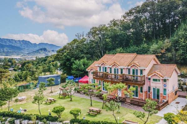 Pocheon Swimpyo Pension