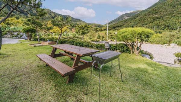 Pocheon Swimpyo Pension