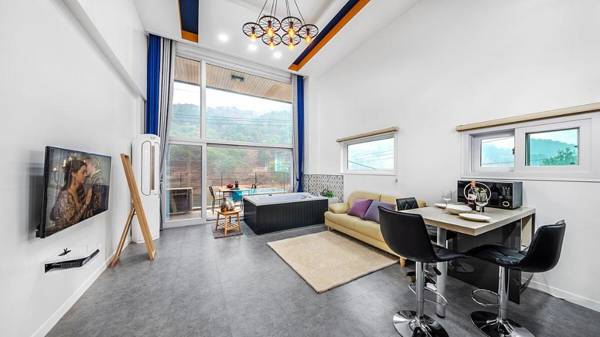 Gipei Wool Story Pension