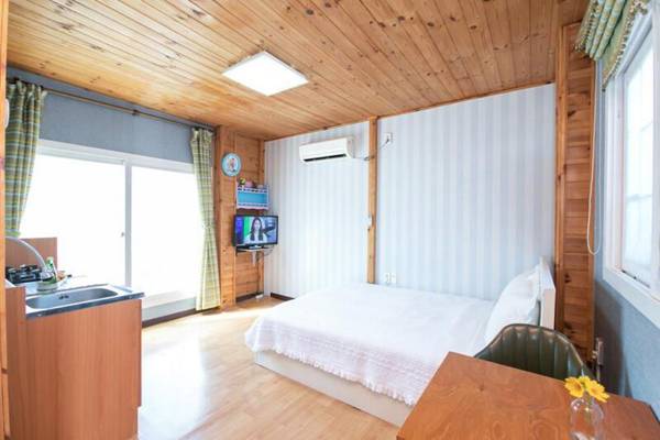 Yangyang Suite Pension