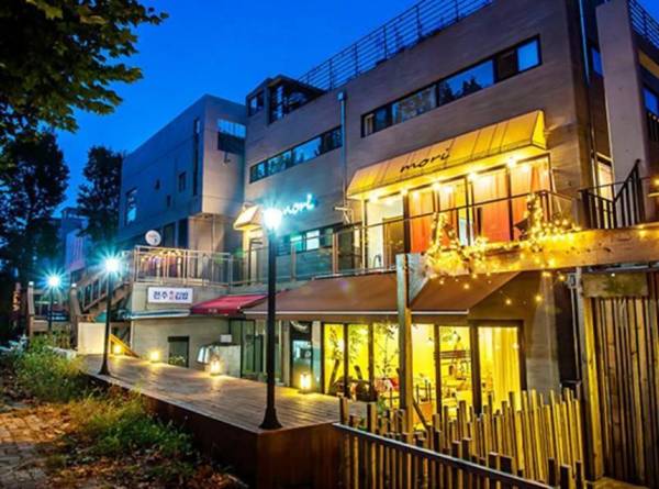 Paju Mori CAFE Pension