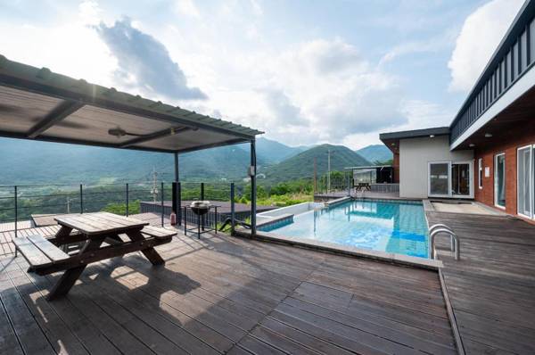 Sancheong cheonghoje haneul pension