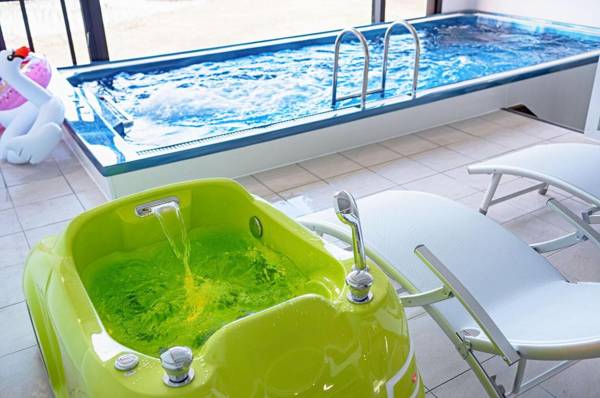 Tongyoung Beclassy Kids Poolvilla