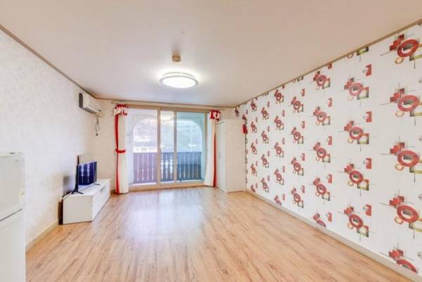 Muju Full House Pension