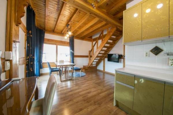 Sancheong Pongdang Pool Villa