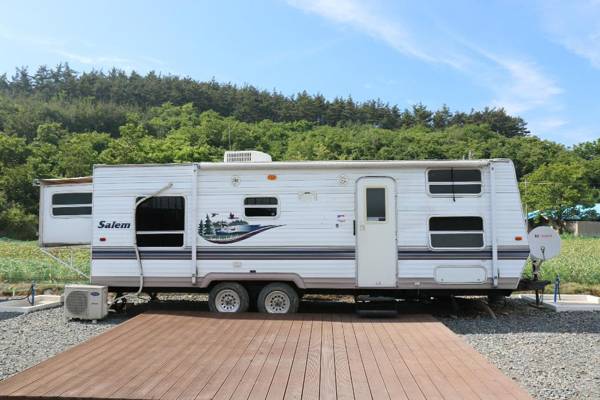 Taean Mom-villagee Caravane