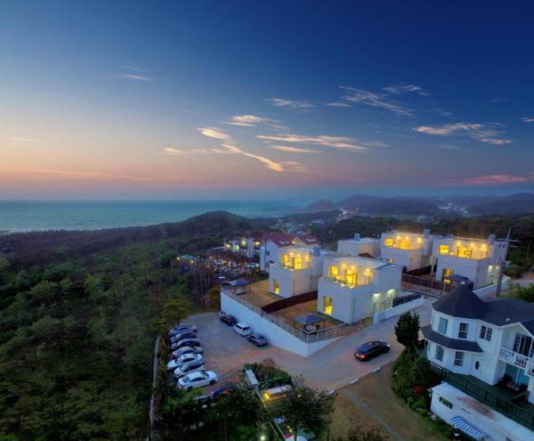 Taean deomarae poolvilla